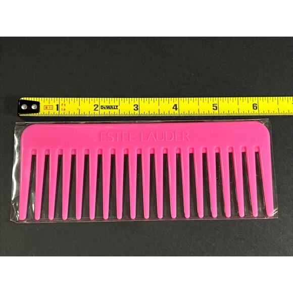 Estee Lauder Hair Comb NEW Plastic Wide Tooth Pink 6 x 2 1/2” Vtg - Picture 1 of 3